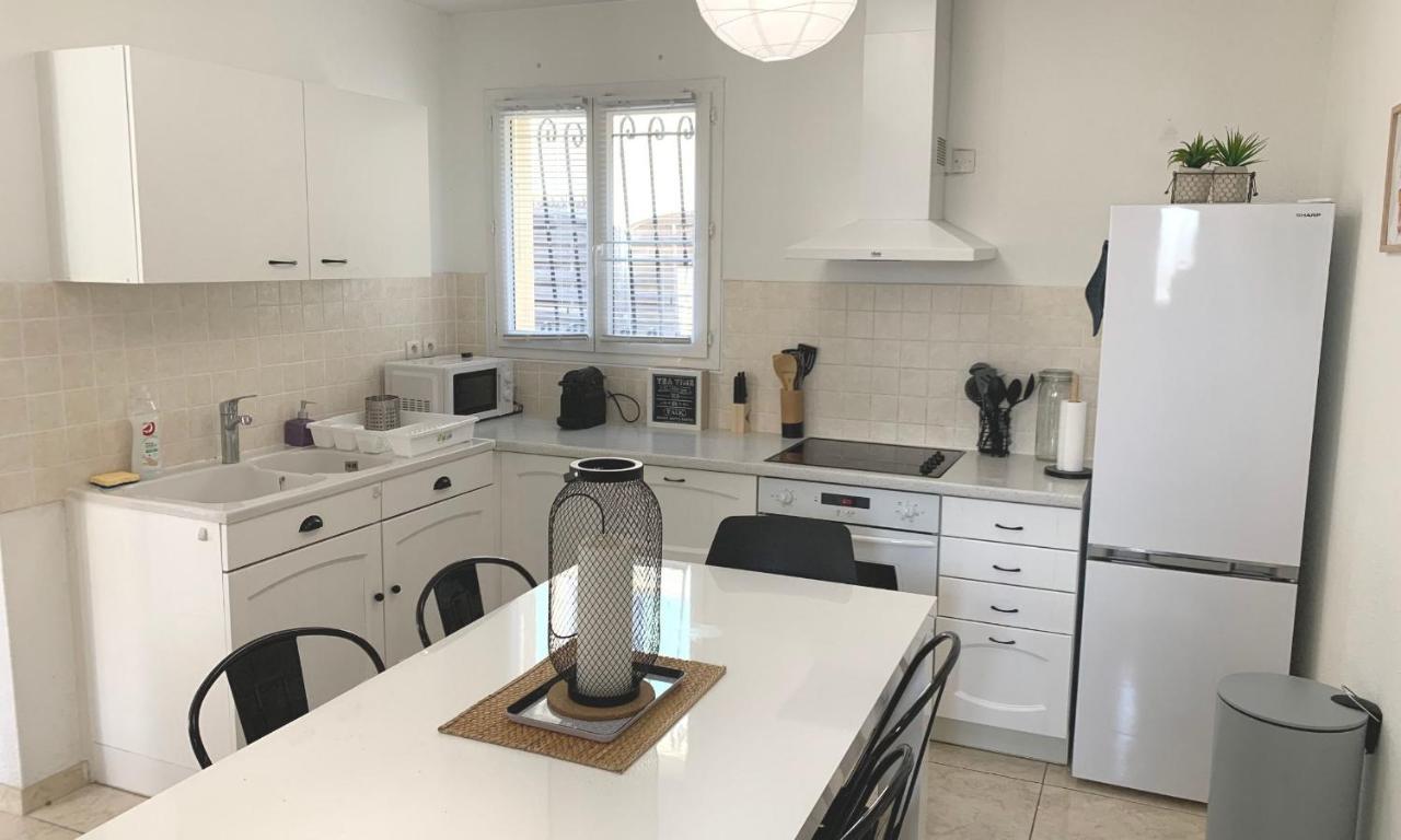 Maison T4 -Jardin+ Parking+ Clim -Proche Remparts エーグ・モルト エクステリア 写真